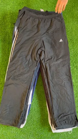 Adidas nylon trackpant 18 Pieces